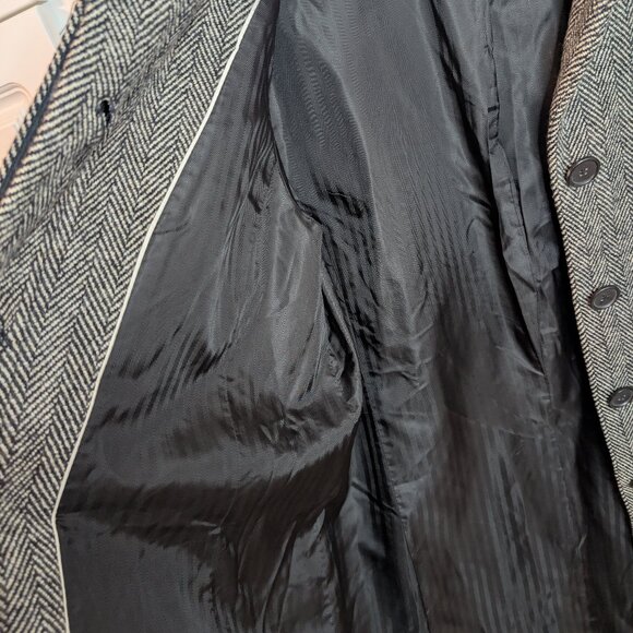 Banana Republic Herringbone Wool Blend Coat | Real Fur Collar | Women's Size XL - Picture 9 of 14